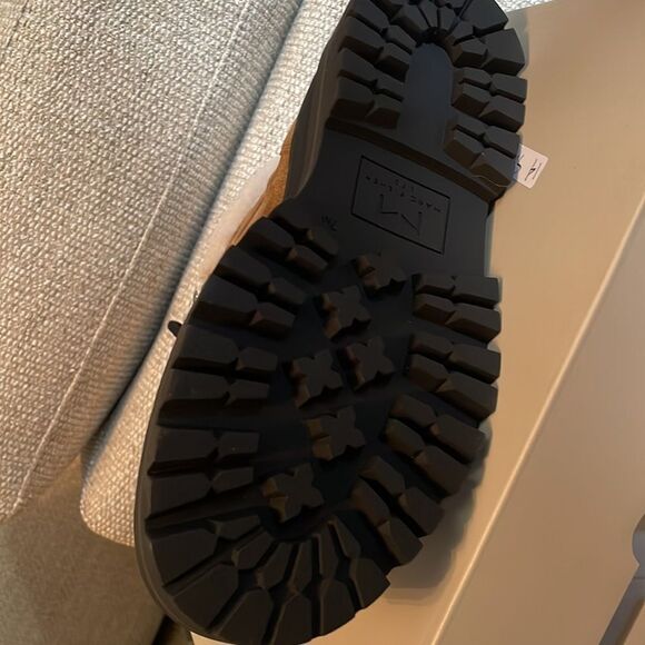 Marc Fisher Pierson Lug Sole Boot Size 7 NIB NWT Retail 239.00 - Picture 7 of 8